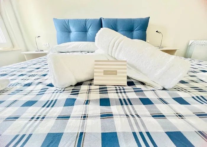 Apartment Lei -